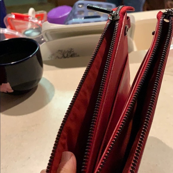 Dagne Dover Clutch Siren Red - Picture 3 of 3